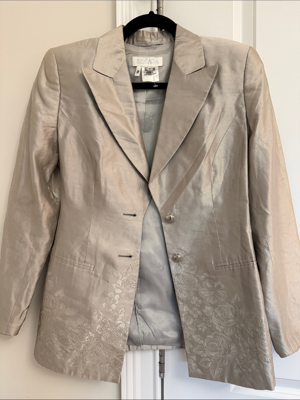 Escada Shimmery Silver Floral Satin Blazer